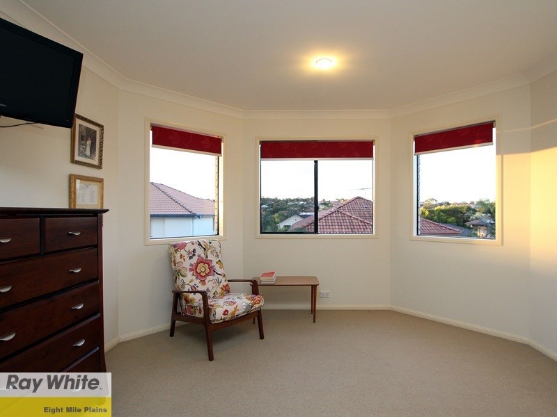 99 Bordeaux Street, Eight Mile Plains QLD 4113