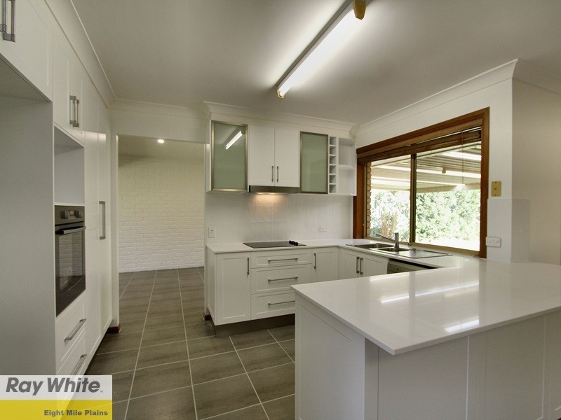 27 Oakleaf Street, Eight Mile Plains QLD 4113