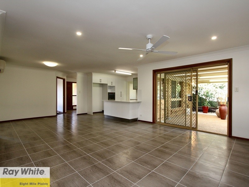 27 Oakleaf Street, Eight Mile Plains QLD 4113