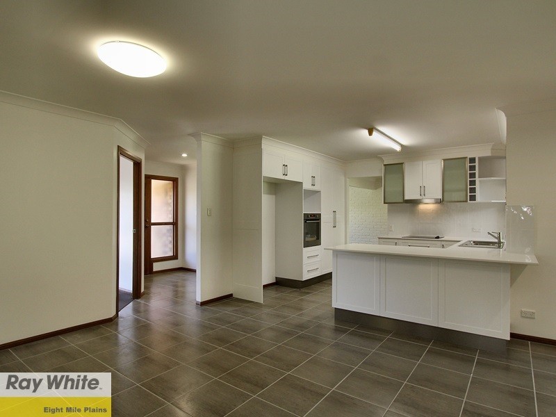 27 Oakleaf Street, Eight Mile Plains QLD 4113