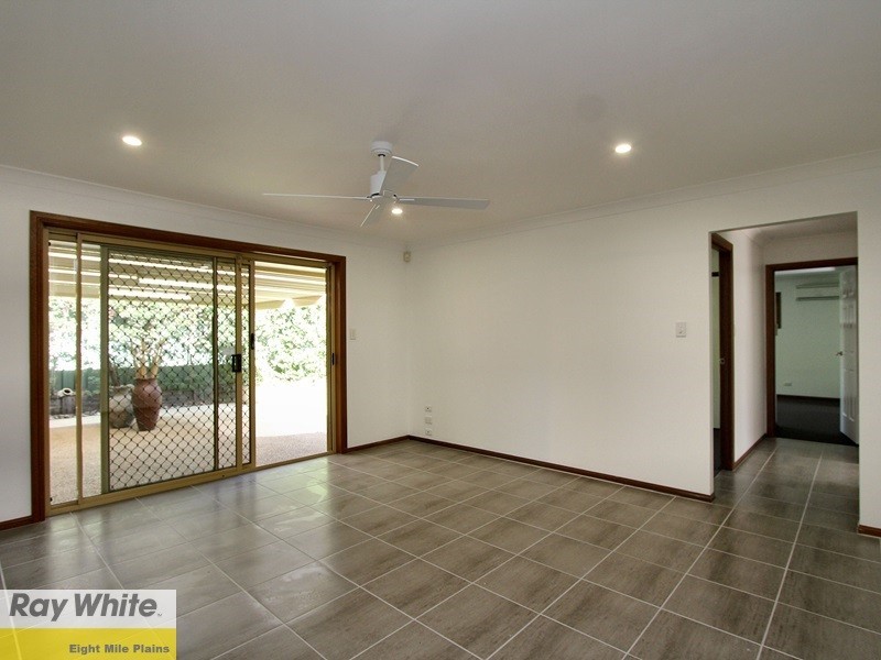 27 Oakleaf Street, Eight Mile Plains QLD 4113