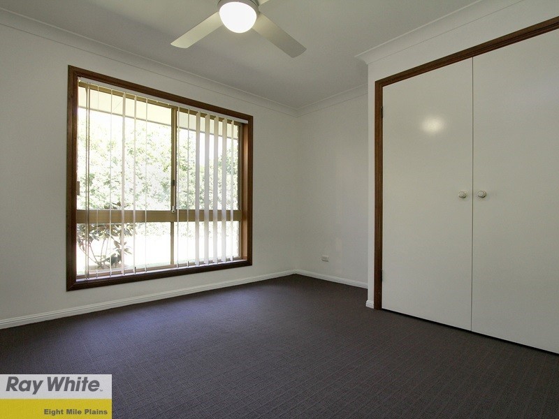 27 Oakleaf Street, Eight Mile Plains QLD 4113