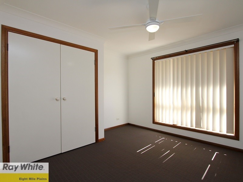 27 Oakleaf Street, Eight Mile Plains QLD 4113