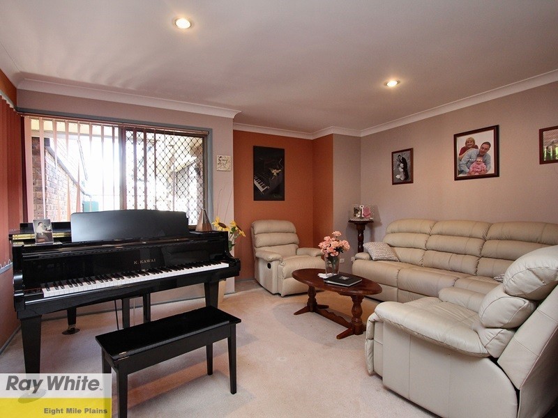 25 Bordeaux Street, Eight Mile Plains QLD 4113