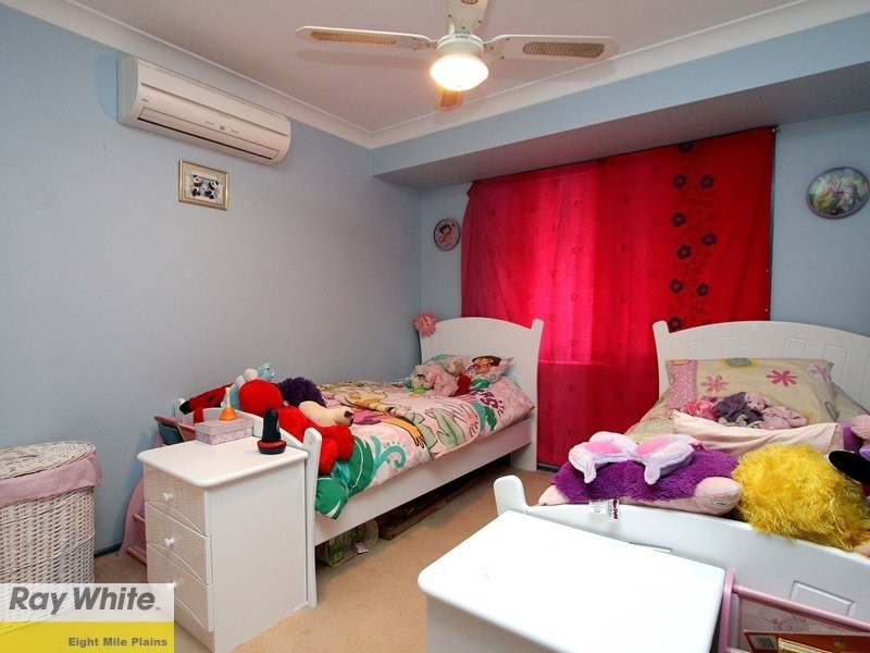 25 Bordeaux Street, Eight Mile Plains QLD 4113