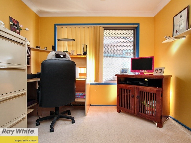 25 Bordeaux Street, Eight Mile Plains QLD 4113