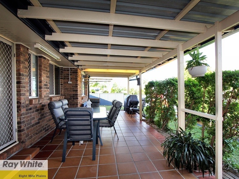 25 Bordeaux Street, Eight Mile Plains QLD 4113