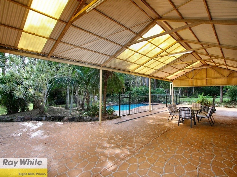 1 Peregrine Street, Park Ridge QLD 4125