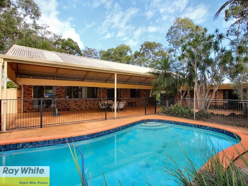 1 Peregrine Street, Park Ridge QLD 4125