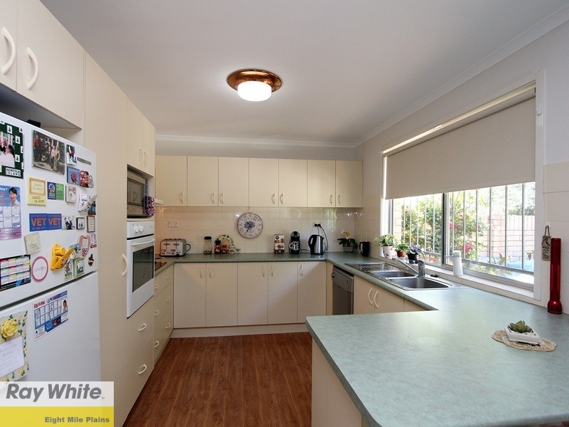 9 Dome Street, Eight Mile Plains QLD 4113