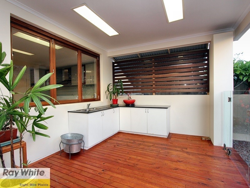 9 Pinnacle Place, Eight Mile Plains QLD 4113