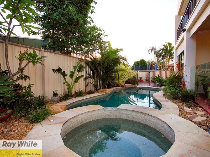 9 Pinnacle Place, Eight Mile Plains QLD 4113