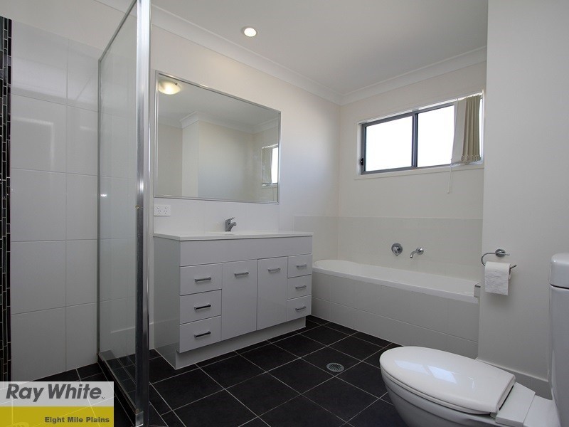 18/422 Benhiam Street, Calamvale QLD 4116