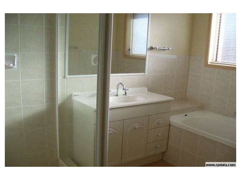 55 Meadowbrook Drive, Meadowbrook QLD 4131