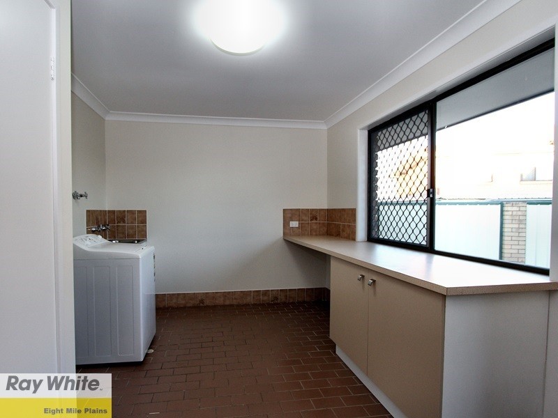 18 Petrina Street, Eight Mile Plains QLD 4113