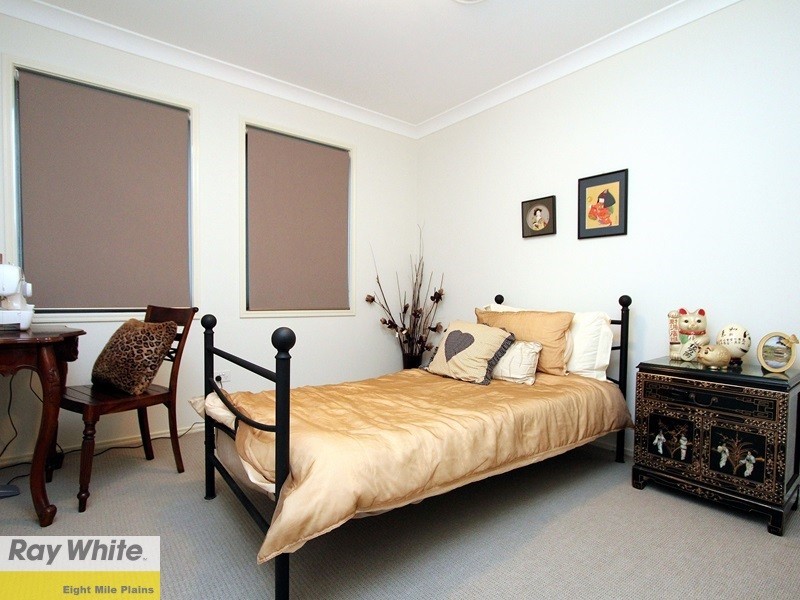 24 Coneybeer Street, Eight Mile Plains QLD 4113