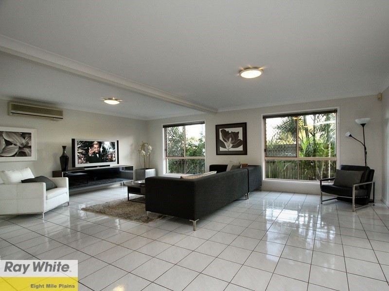42 Manmarra Crescent, Eight Mile Plains QLD 4113