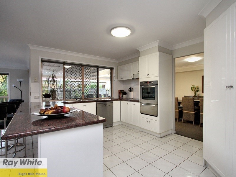 42 Manmarra Crescent, Eight Mile Plains QLD 4113
