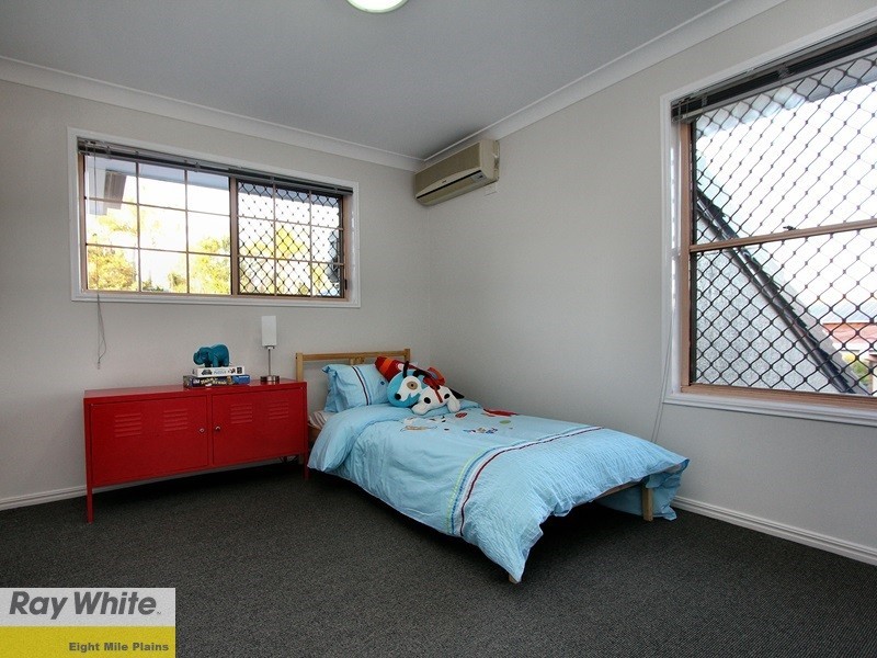 42 Manmarra Crescent, Eight Mile Plains QLD 4113