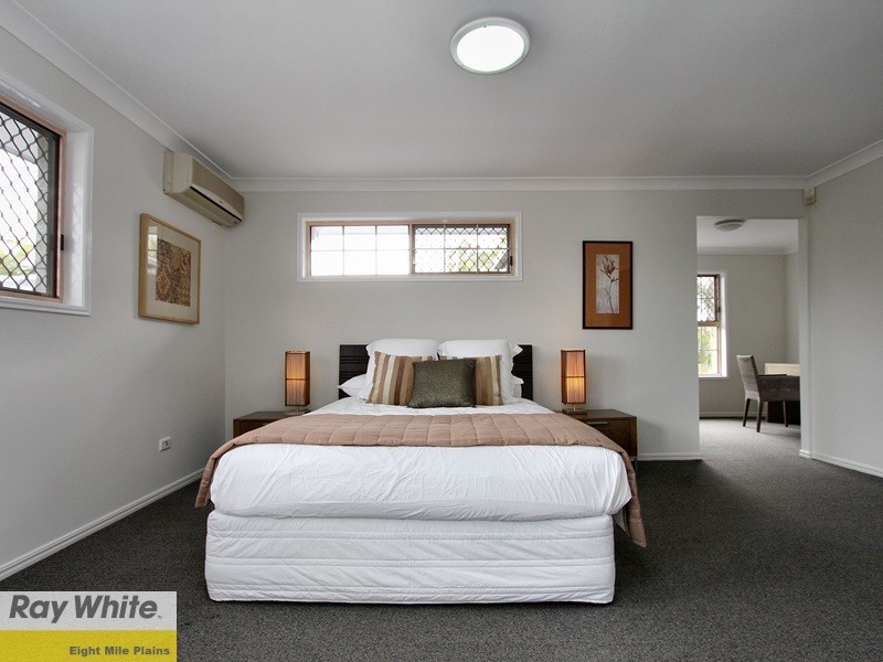 42 Manmarra Crescent, Eight Mile Plains QLD 4113