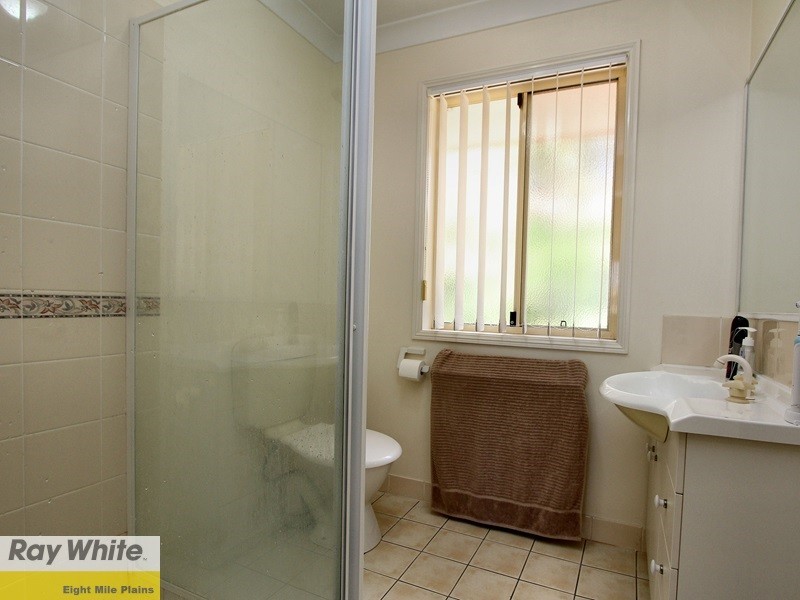 8/90 Oakleaf Street, Eight Mile Plains QLD 4113