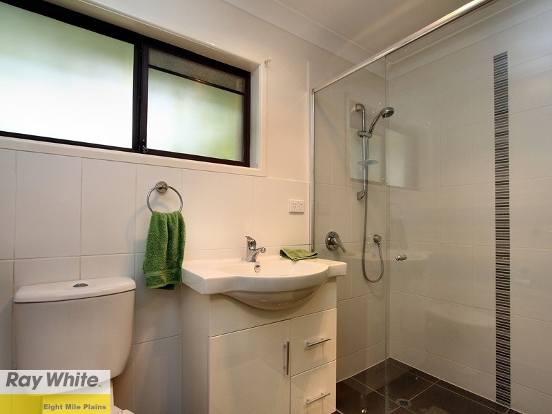 9 Tanis Street, Eight Mile Plains QLD 4113