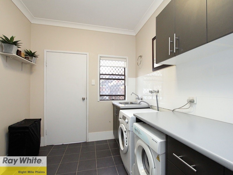 3 Sandia Street, Eight Mile Plains QLD 4113