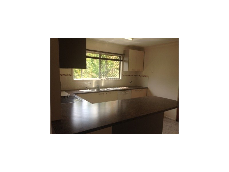 12 Andrew Street, Slacks Creek QLD 4127