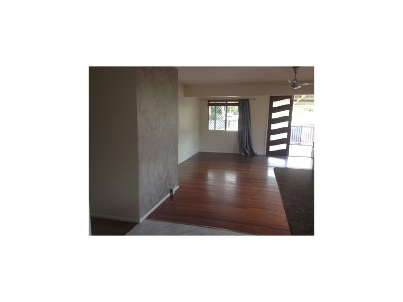 12 Andrew Street, Slacks Creek QLD 4127