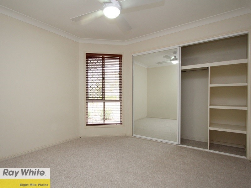 22 Catalpa Street, Eight Mile Plains QLD 4113