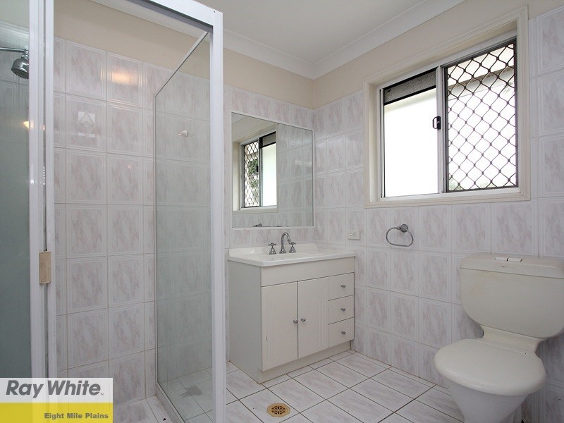 22 Catalpa Street, Eight Mile Plains QLD 4113