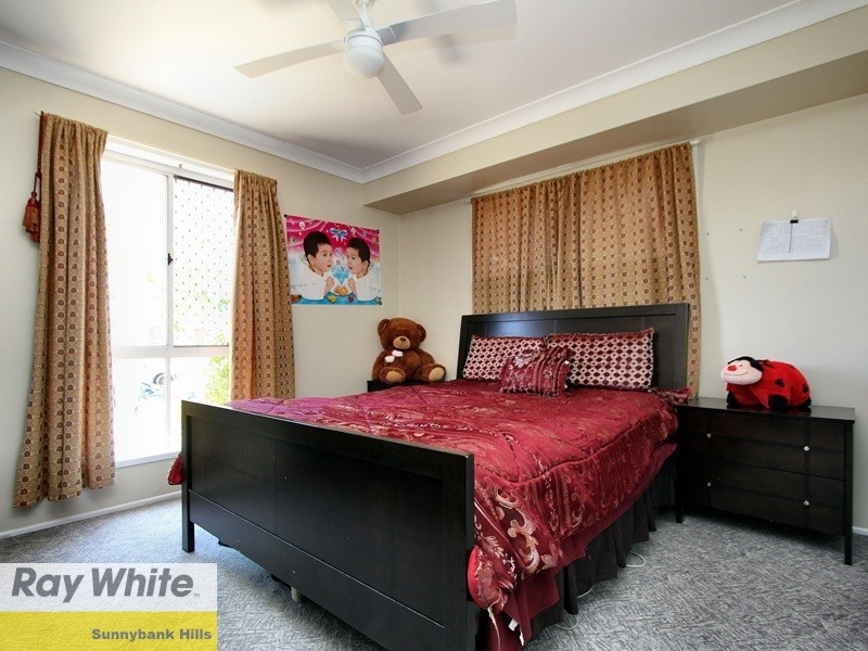 864 Wembley Road, Browns Plains QLD 4118