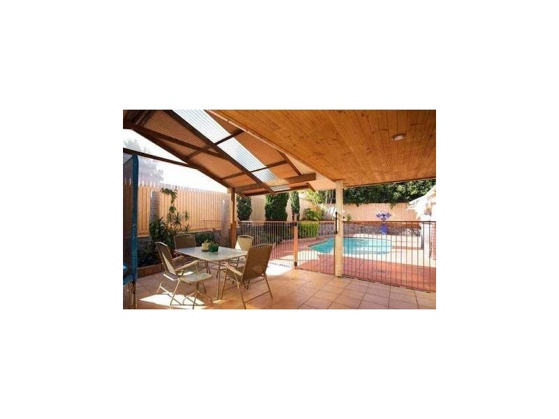 12 Lincoln Place, Stretton QLD 4116