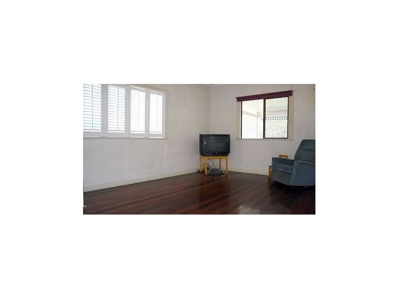 76 Weller Road, Tarragindi QLD 4121