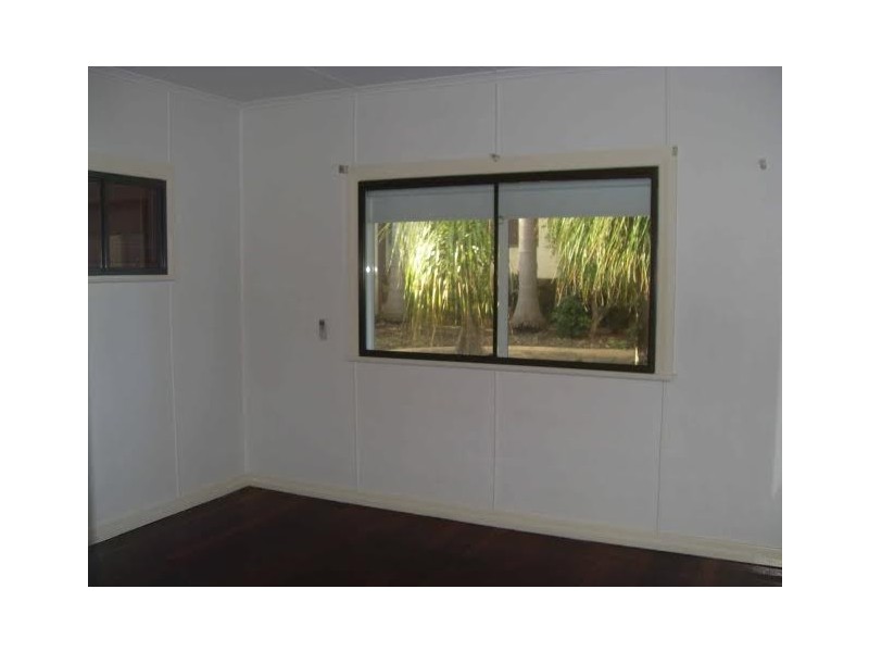 76 Weller Road, Tarragindi QLD 4121