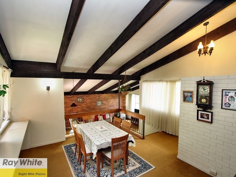 21 Larwood Street, Upper Mount Gravatt QLD 4122