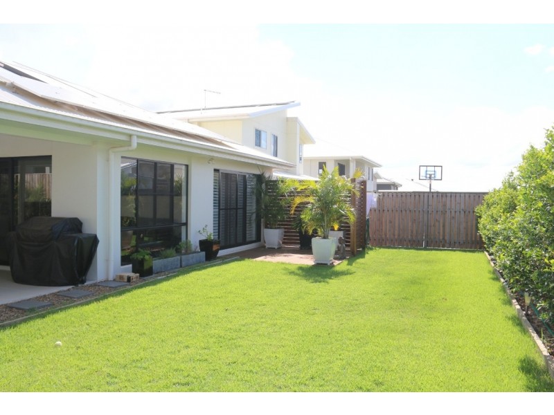 70 Skyview Avenue, Rochedale QLD 4123