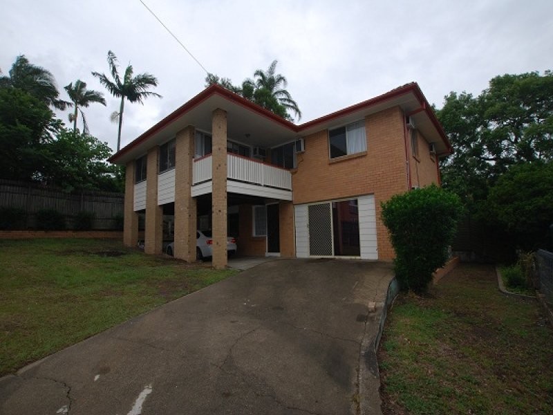 30 Gonzales Street, Macgregor QLD 4109