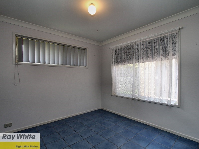 34 Greenlaw Place, Eight Mile Plains QLD 4113