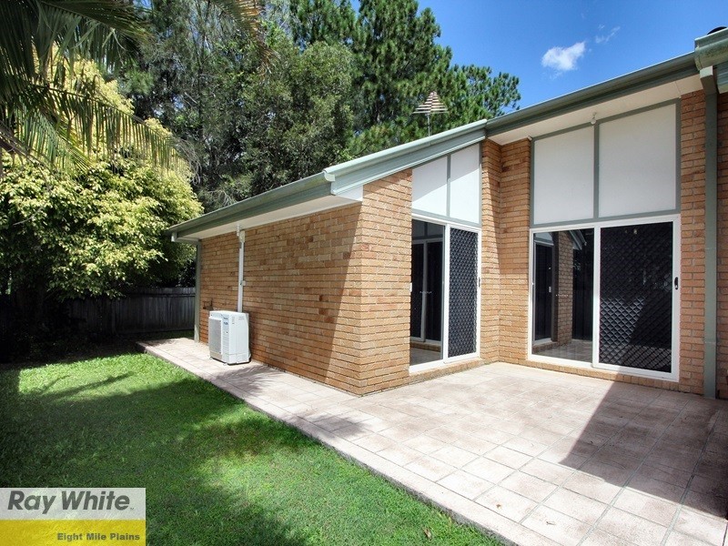 34 Greenlaw Place, Eight Mile Plains QLD 4113