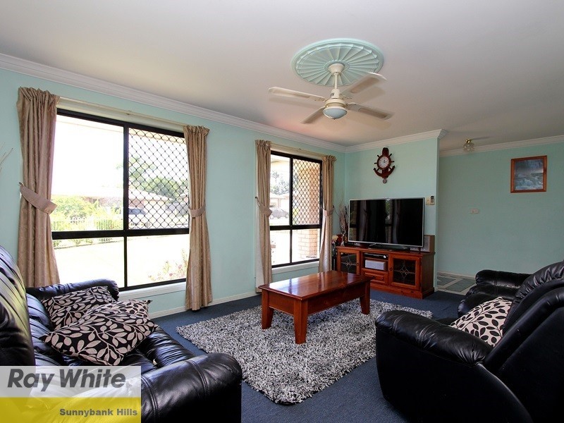 63 Barossa Street, Kingston QLD 4114