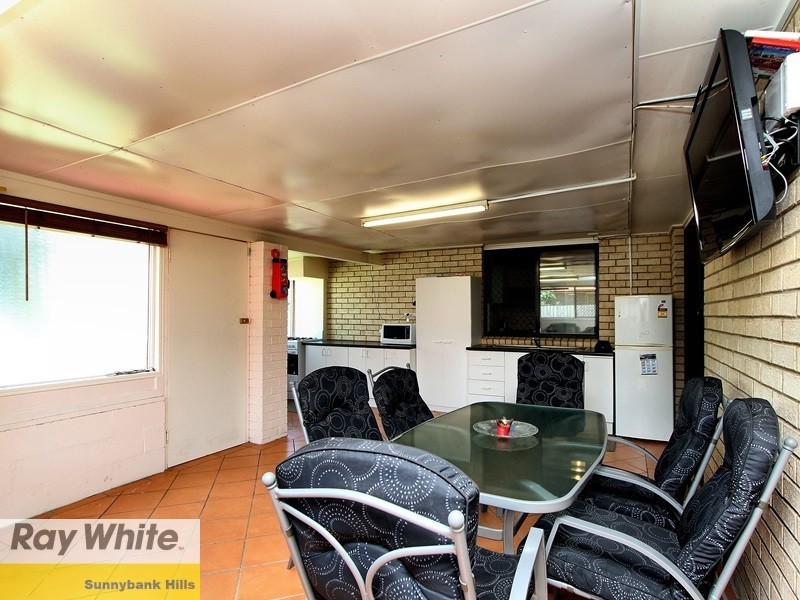 63 Barossa Street, Kingston QLD 4114