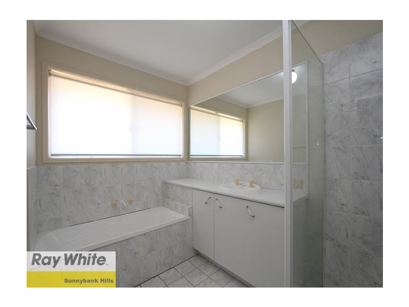 4 Jacaranda Place, Eight Mile Plains QLD 4113