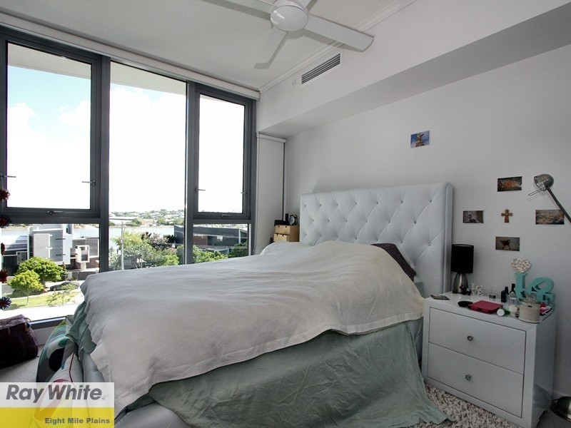 20411/8 Harbour Road, Hamilton QLD 4007