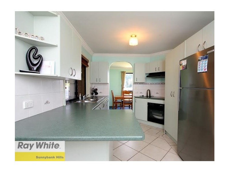 63 Barossa Street, Kingston QLD 4114