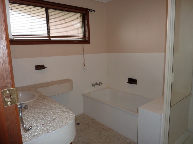 5 Semillon Street, Eight Mile Plains QLD 4113