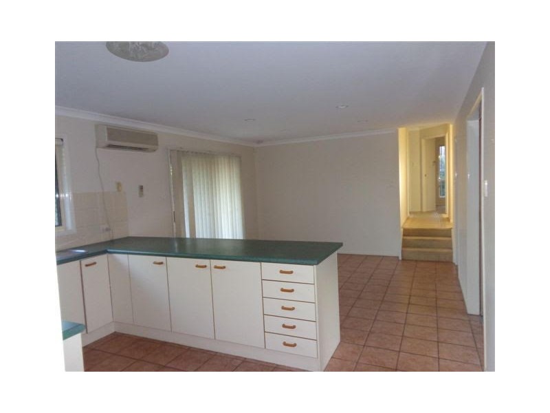 2 Shapcott Place, Runcorn QLD 4113