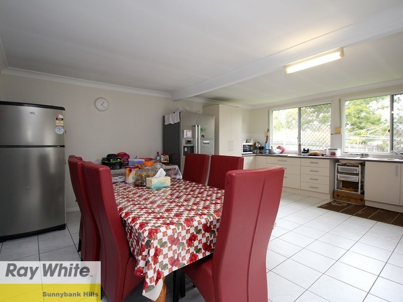 19 Pine Street, Runcorn QLD 4113