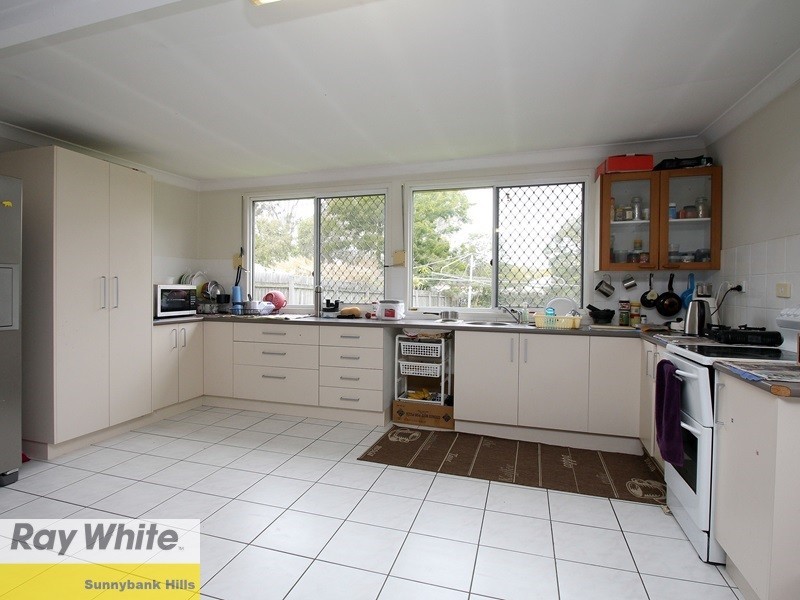 19 Pine Street, Runcorn QLD 4113