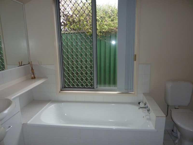 23 Greenlaw Place, Eight Mile Plains QLD 4113